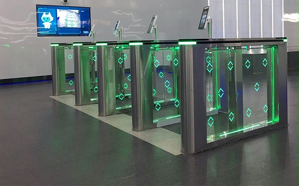 如何正確使用與有效維護(hù)快速通道閘機(jī)