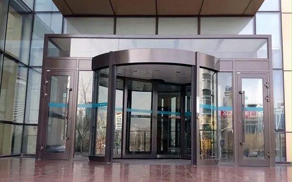 揭秘門道佰分佰公司自動門維保服務(wù)優(yōu)勢