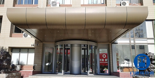 旋轉(zhuǎn)門安裝要求與安裝過程中的注意事項