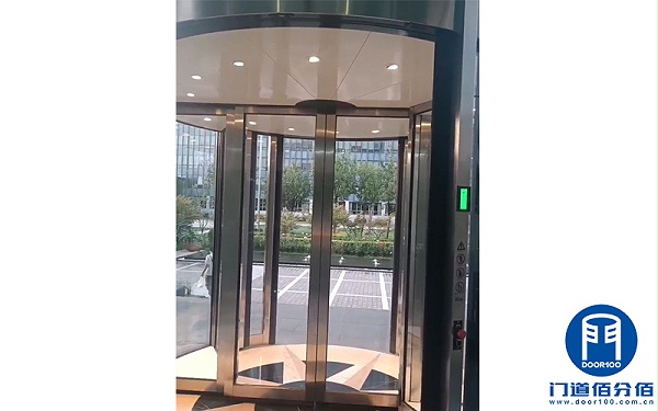 維修博思邁旋轉(zhuǎn)門停門故障實(shí)錄