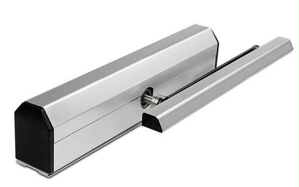 電動(dòng)閉門器是什么？看完本文97%立刻就懂了！