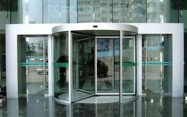 自動旋轉(zhuǎn)門控制器PLC日常維護(hù)注意事項