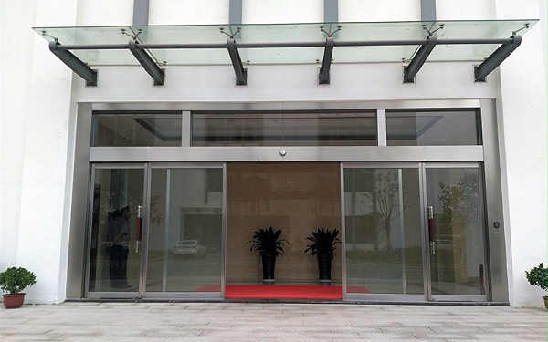 我來答：自動玻璃門卡主怎么修？