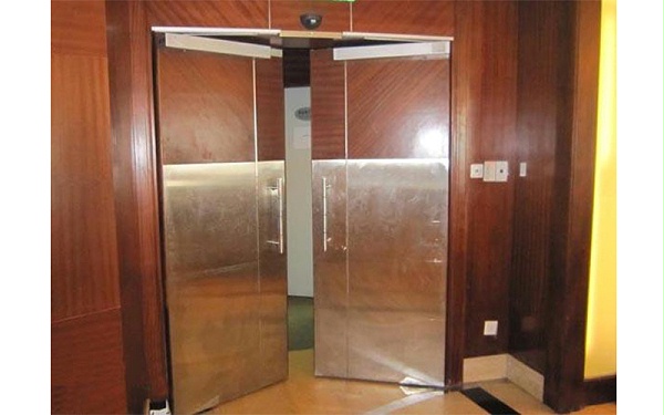 門(mén)禁控制的90度自動(dòng)平開(kāi)門(mén)門(mén)禁故障排查維修