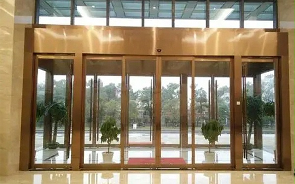 自動(dòng)感應(yīng)玻璃門常見故障維修解決方法