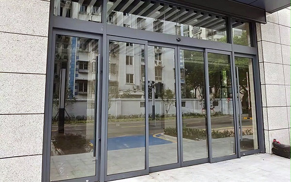 如何正確使用自動(dòng)門，你get了嗎？