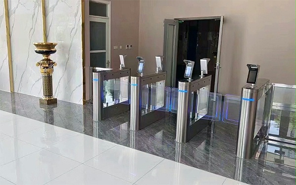 速通門布置數(shù)量需考慮的因素有哪些？