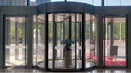 旋轉(zhuǎn)門和自動(dòng)門安裝的留縫限值和檢測方法