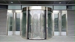 如何判斷自動(dòng)旋轉(zhuǎn)門(mén)PLC程序好與壞？