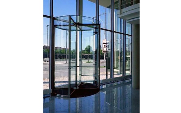 四翼旋轉(zhuǎn)門維修技巧：解決常見故障，提高通行體驗