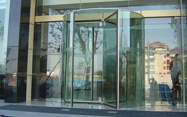 自動(dòng)旋轉(zhuǎn)門(mén)plc保養(yǎng)檢修方法及注意事項(xiàng)