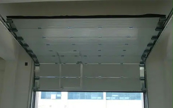 工業(yè)提升門(mén)壞了怎么辦？提升門(mén)故障維修方法匯總