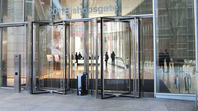 自動旋轉(zhuǎn)門維修