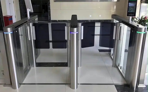 速通門閘機(jī)不銹鋼機(jī)箱消殺清潔如何進(jìn)行？