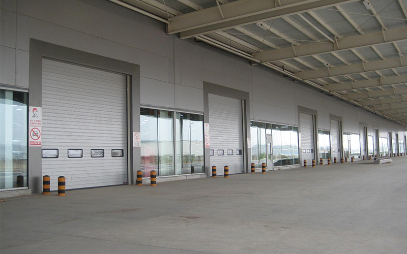 工業(yè)提升門（滑升門）出現(xiàn)故障怎么辦？廠家如何處理