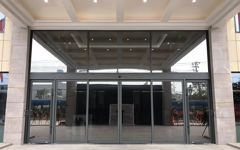 自動門冬季使用須知：保養(yǎng)維護與操作注意