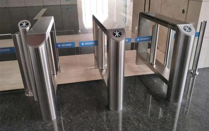 門(mén)金屬型材生銹如何處理？