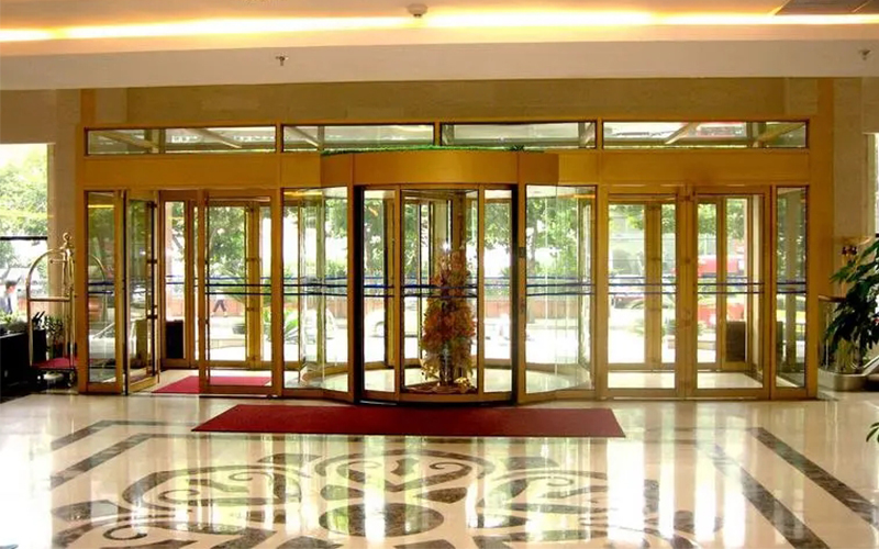 自動(dòng)旋轉(zhuǎn)門(mén)啟動(dòng)步驟及運(yùn)行注意事項(xiàng)