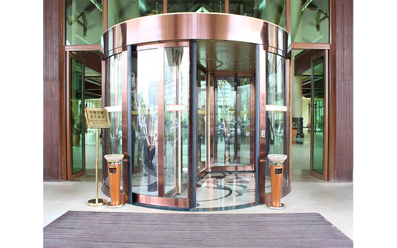 旋轉(zhuǎn)門雪天使用秘籍