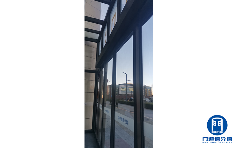 經(jīng)典案例丨購物廣場配套擊劍館自動玻璃門感應(yīng)器維修